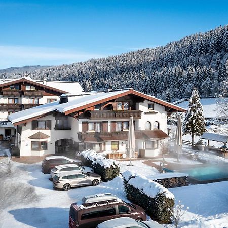Bergzeit By Seven Hotel Flachau Exterior photo